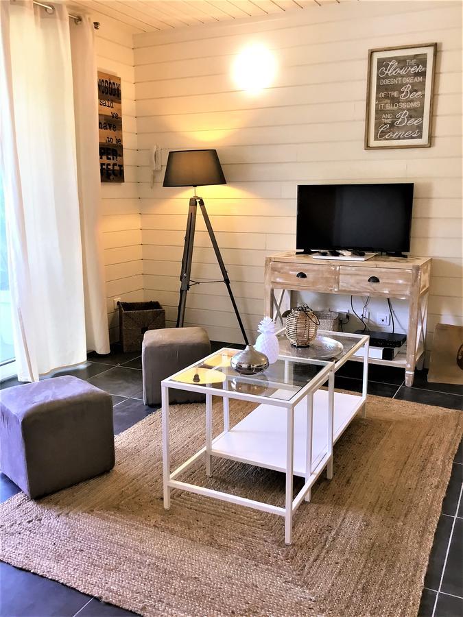 Studio La Voile Blanche Orient Bay Екстер'єр фото
